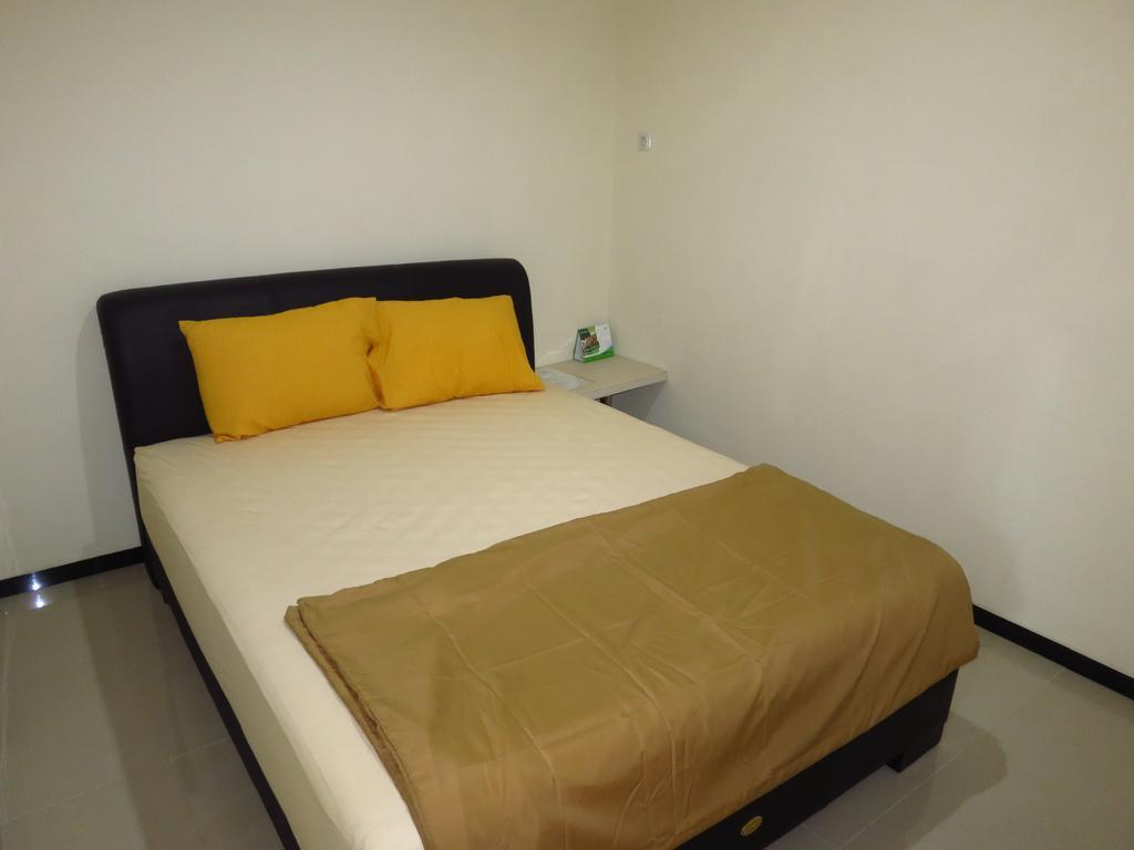 Budget Guest House Tunas Mandiri Jaya Malang Exterior foto